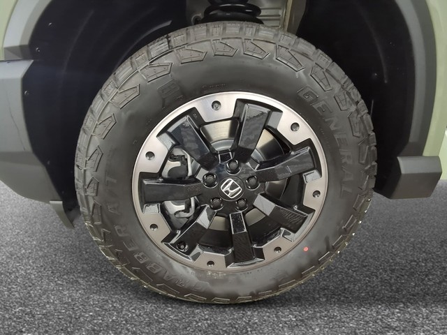 Honda Passport Vehicle Full-screen Gallery Image 10