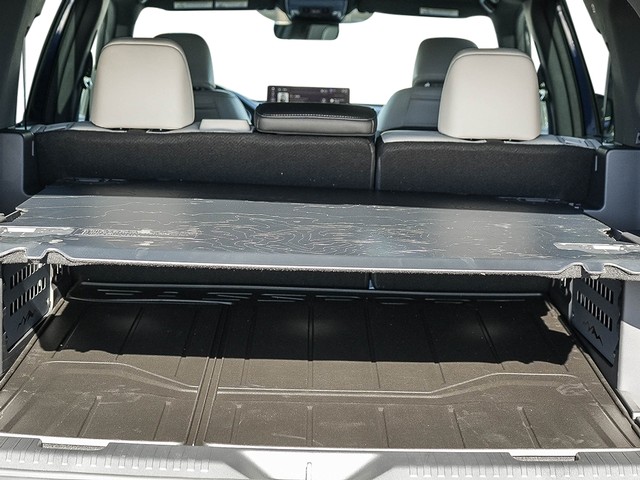 Honda Passport Vehicle Full-screen Gallery Image 24