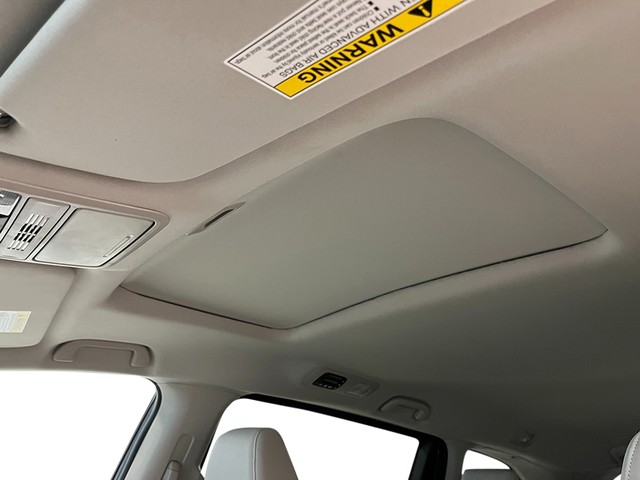 Honda Odyssey Vehicle Full-screen Gallery Image 20