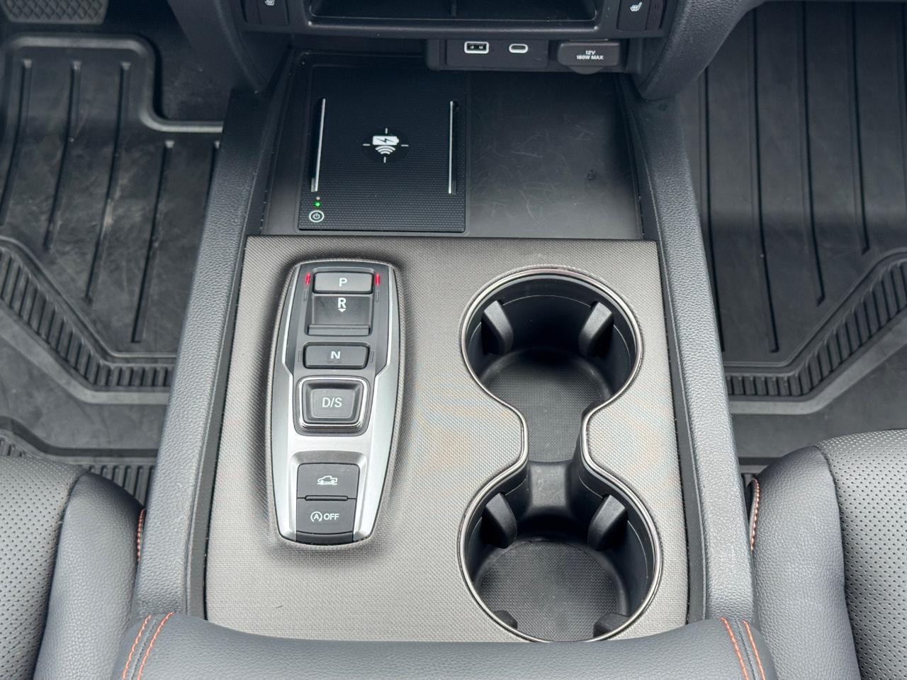 Honda Ridgeline Vehicle Full-screen Gallery Image 16