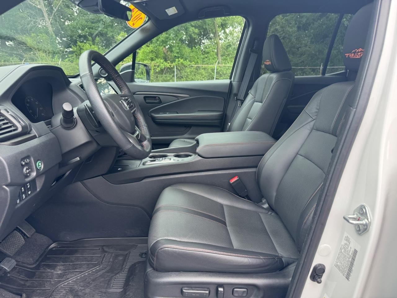 Honda Ridgeline Vehicle Full-screen Gallery Image 19