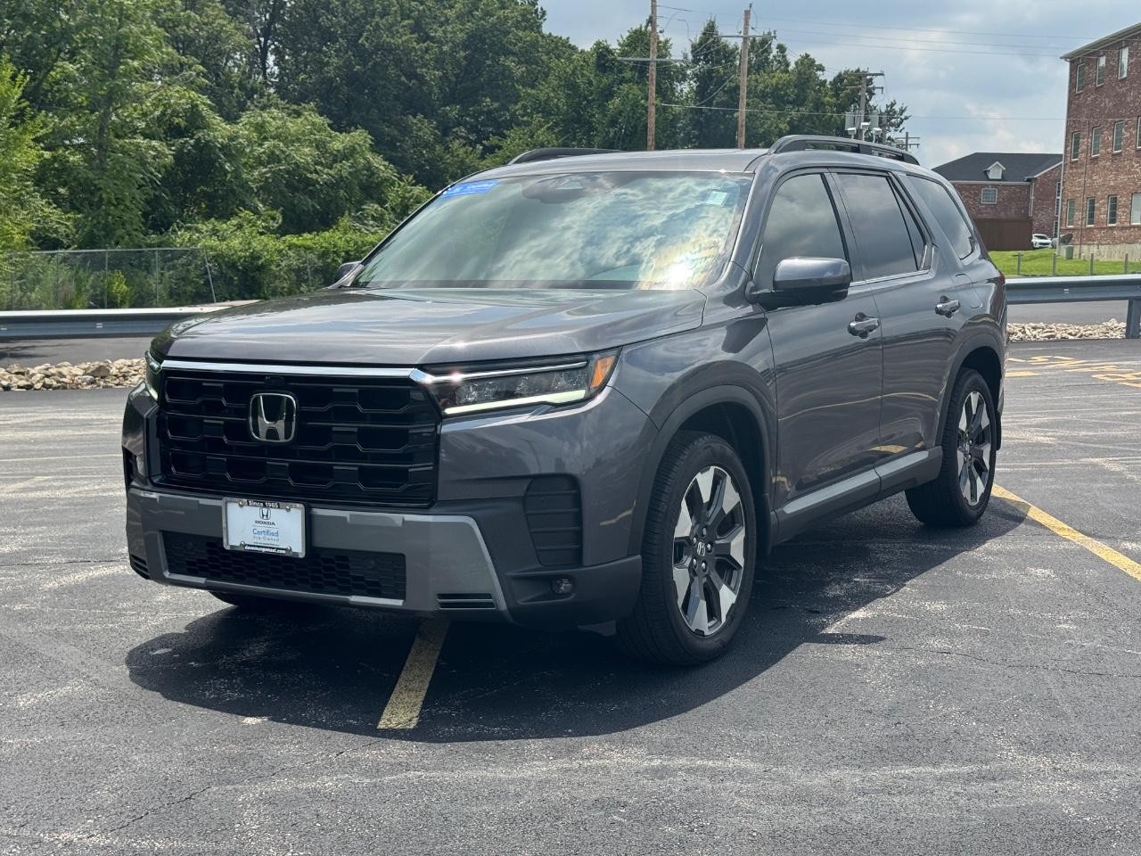 Honda Pilot Vehicle Full-screen Gallery Image 09