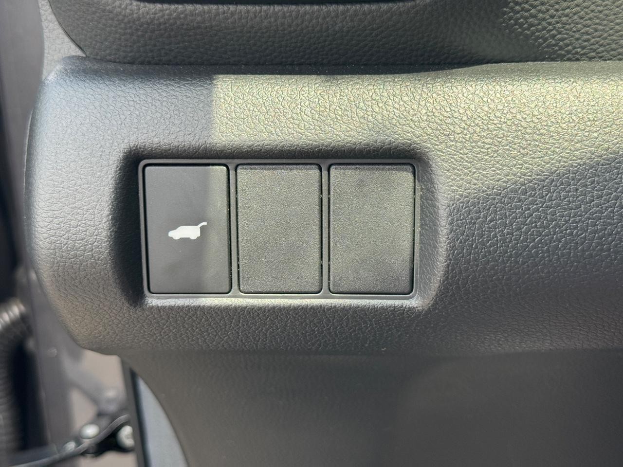 Honda Pilot Vehicle Full-screen Gallery Image 26