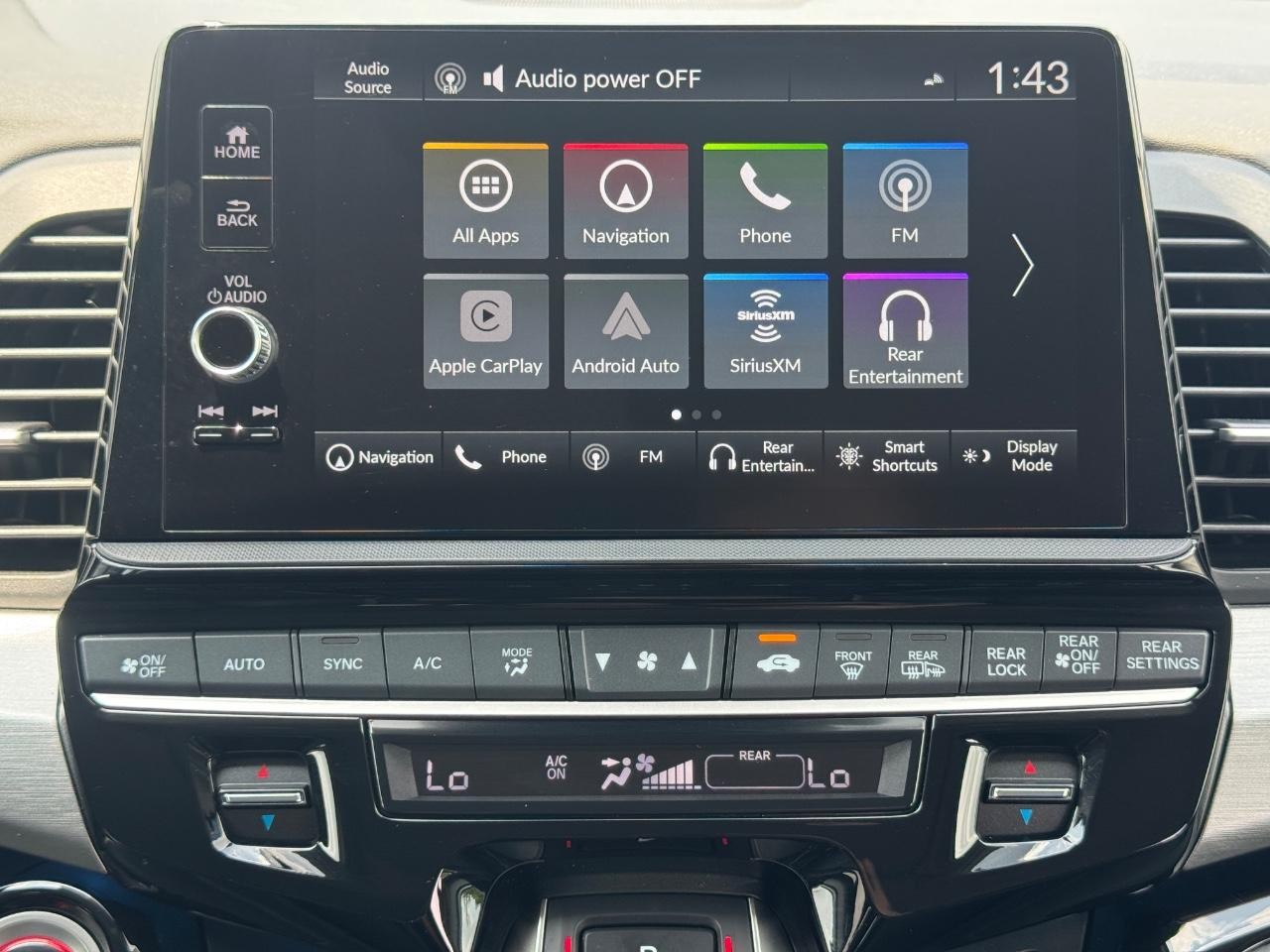 Honda Odyssey Vehicle Full-screen Gallery Image 15