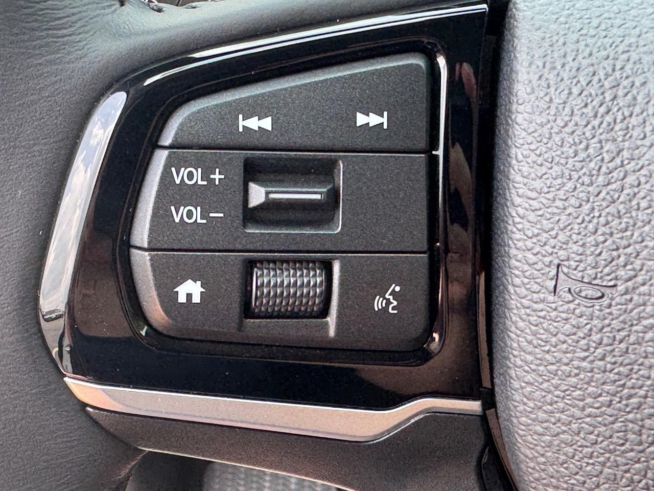 Honda Odyssey Vehicle Full-screen Gallery Image 23