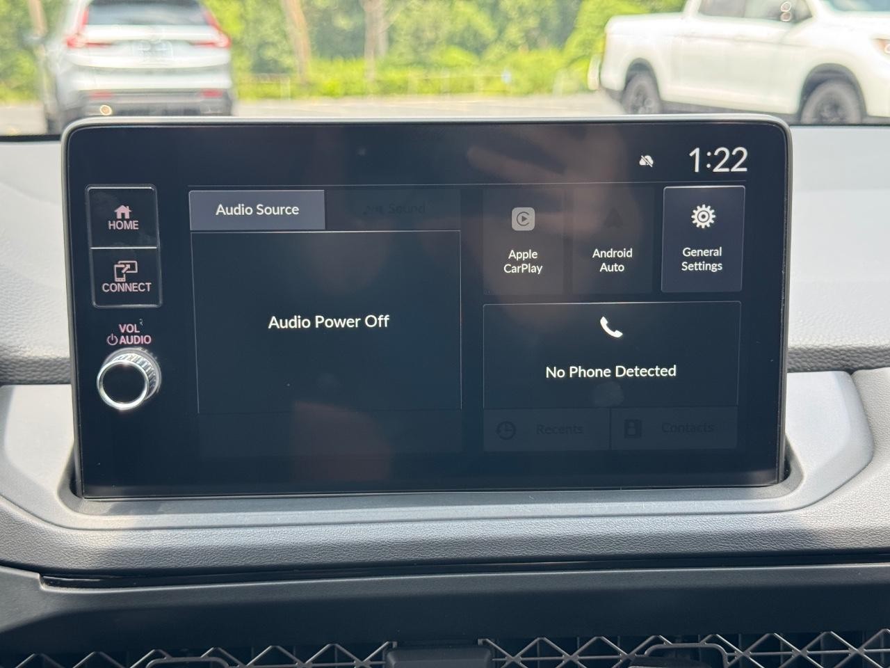 Honda Accord Sedan Vehicle Full-screen Gallery Image 14