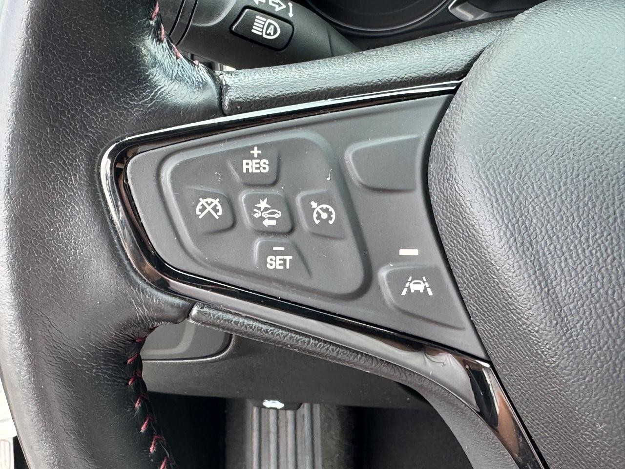 Chevrolet Equinox Vehicle Full-screen Gallery Image 22