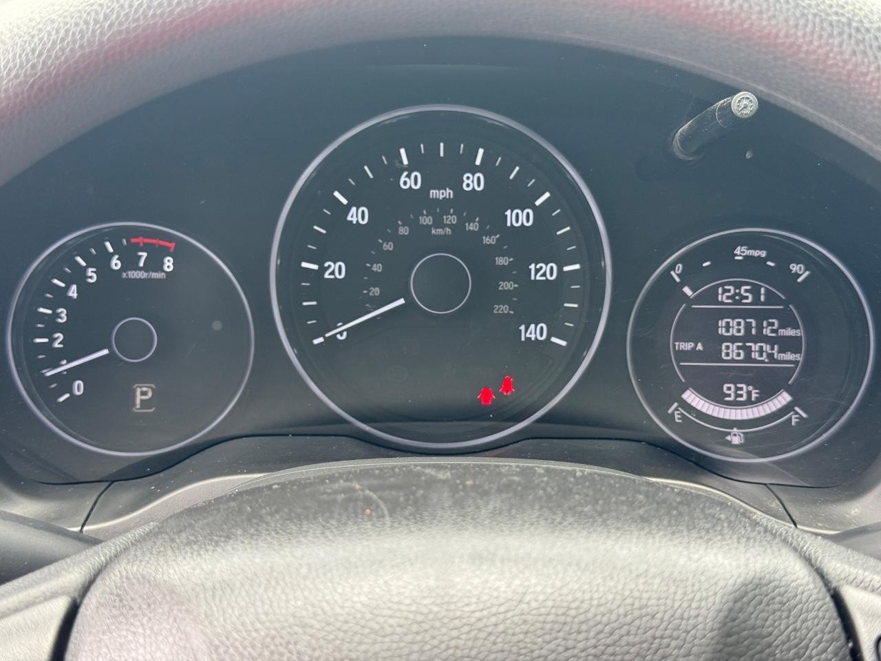 Honda HR-V Vehicle Full-screen Gallery Image 19