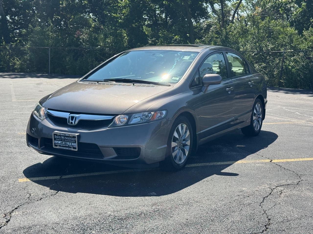 Honda Civic Sedan Vehicle Full-screen Gallery Image 09