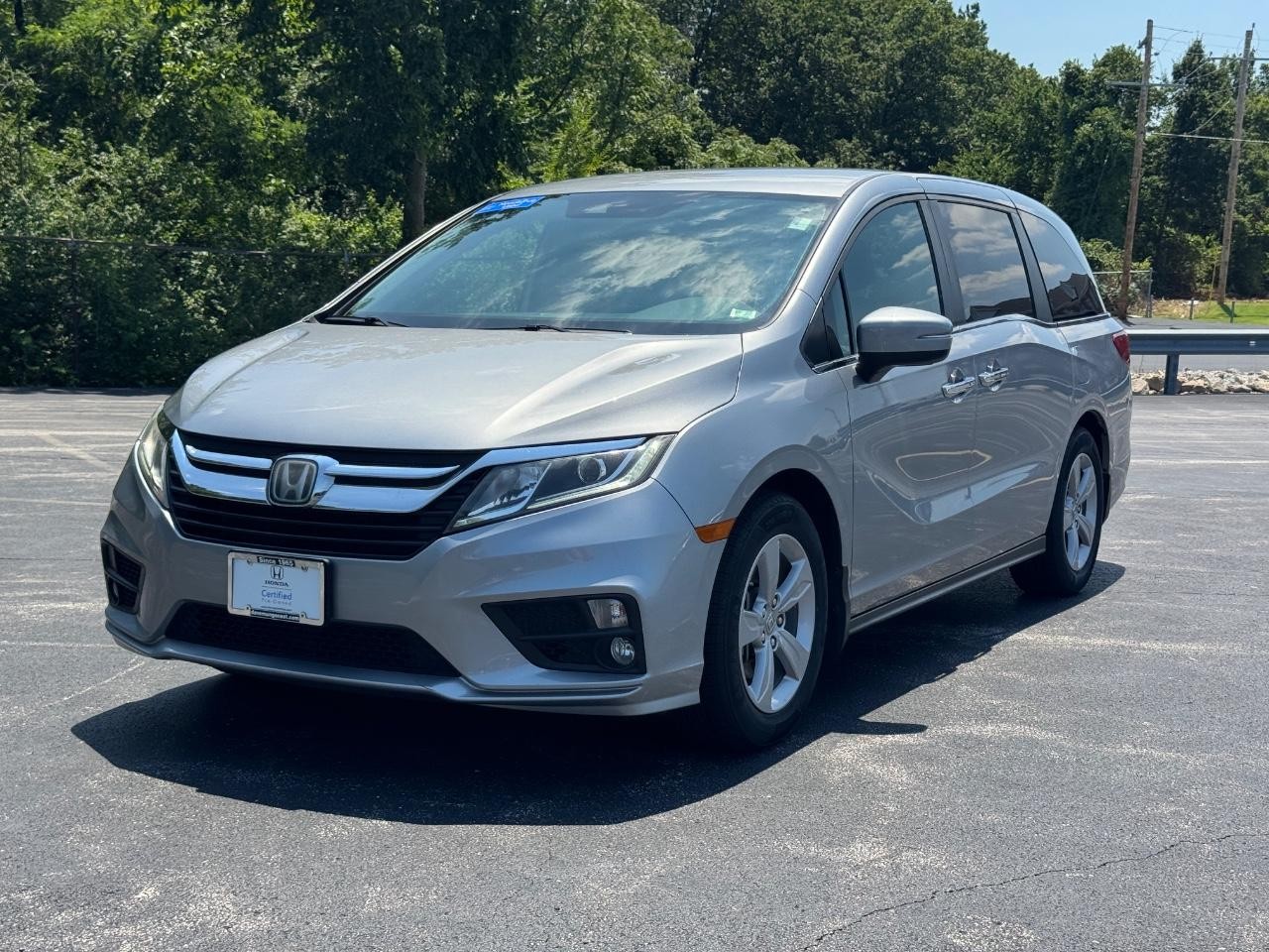 Honda Odyssey Vehicle Full-screen Gallery Image 09