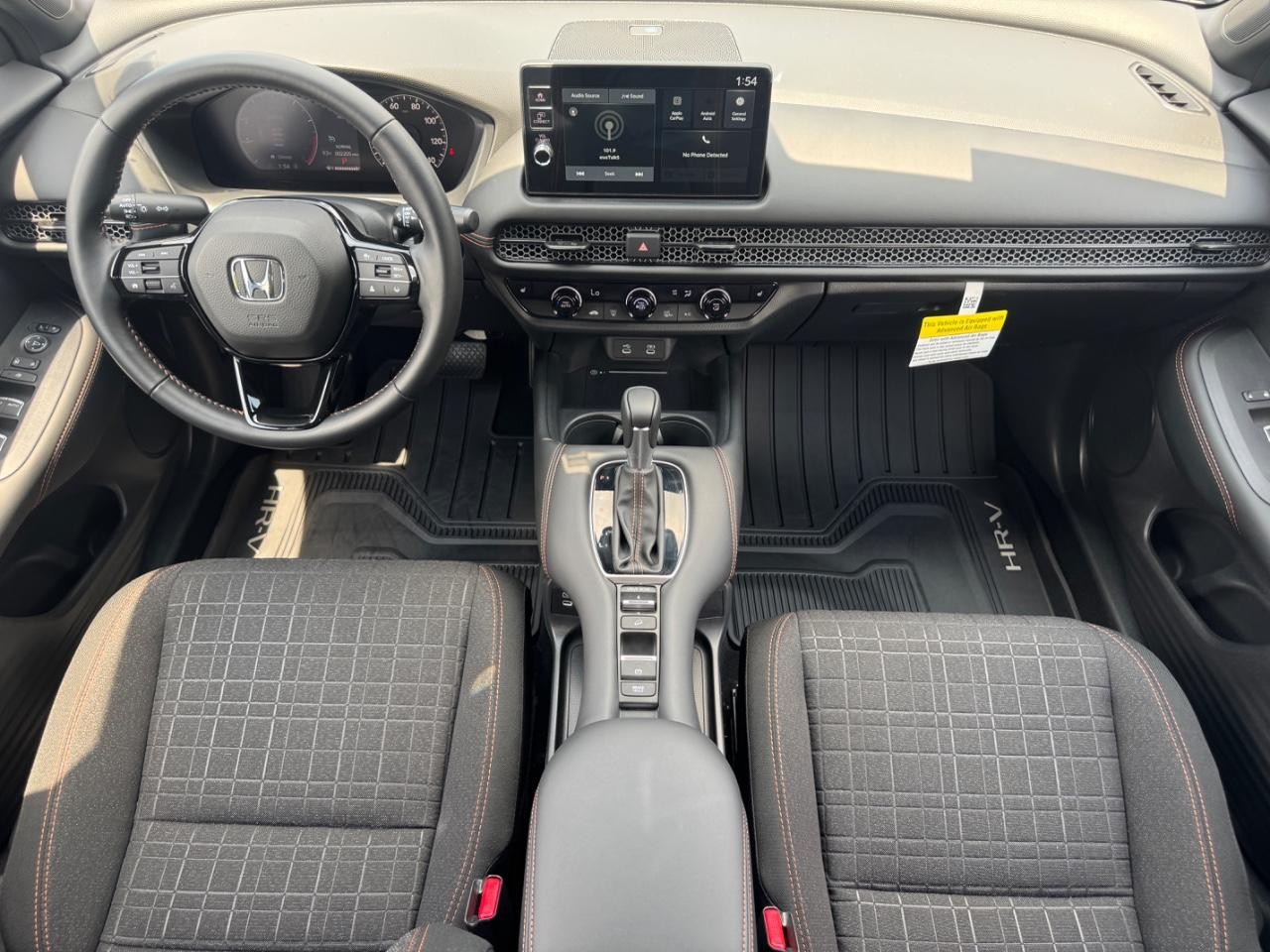 Honda HR-V Vehicle Full-screen Gallery Image 12