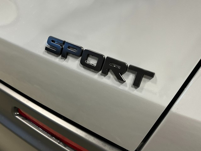 Honda HR-V Vehicle Full-screen Gallery Image 08