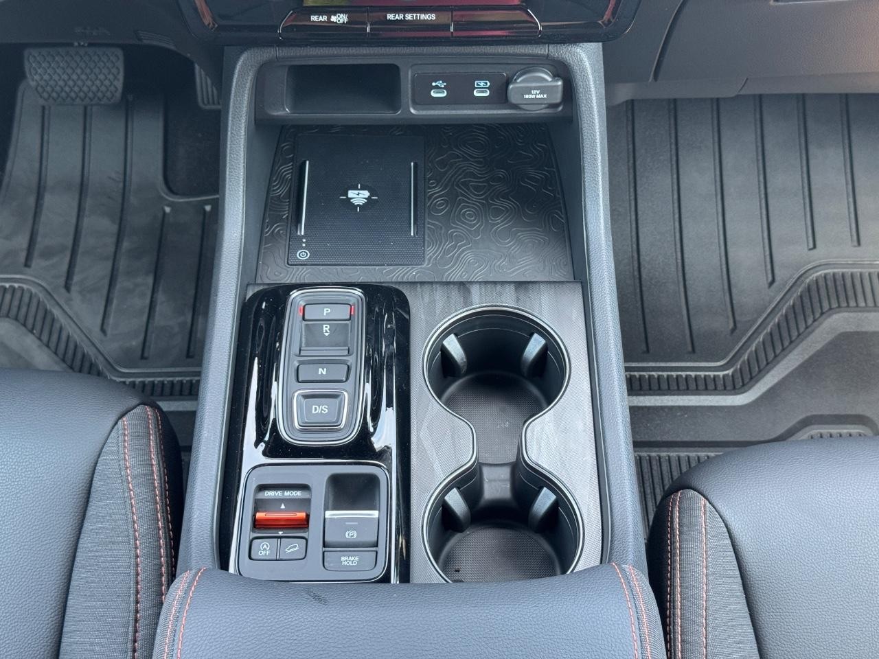 Honda Passport Vehicle Full-screen Gallery Image 16