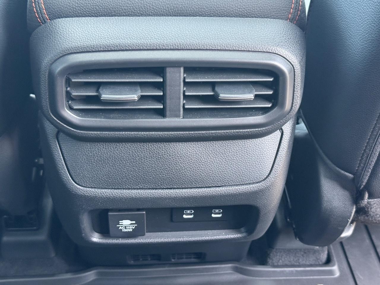 Honda Passport Vehicle Full-screen Gallery Image 17