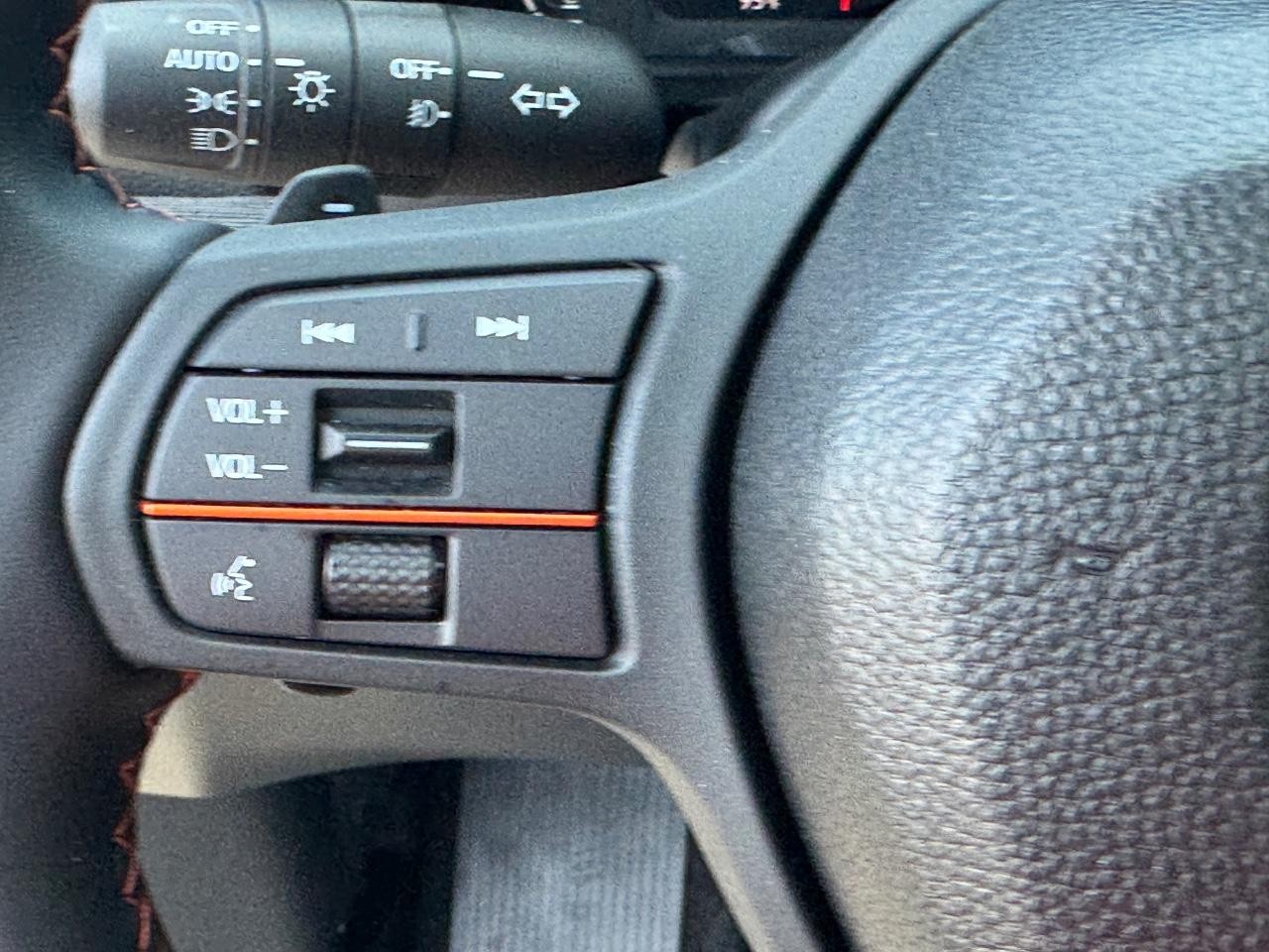 Honda Passport Vehicle Full-screen Gallery Image 22