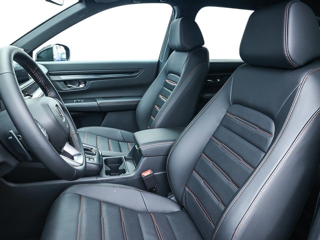 Honda CR-V Hybrid Vehicle Full-screen Gallery Image 09