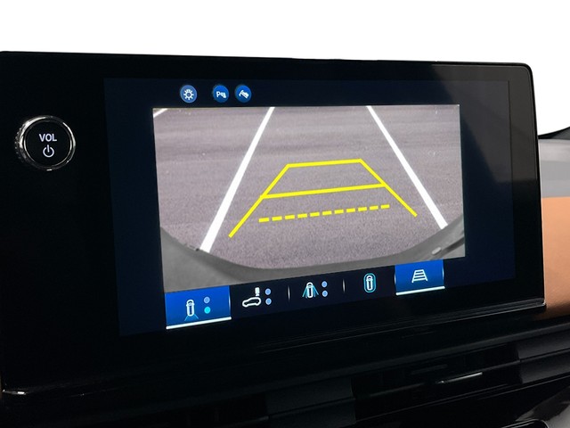Honda Prologue Vehicle Full-screen Gallery Image 22