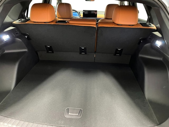 Honda Prologue Vehicle Full-screen Gallery Image 27