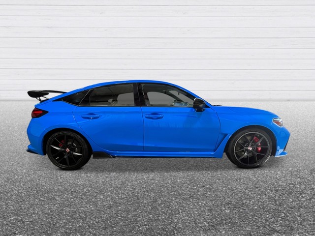 Honda Civic Type R Vehicle Full-screen Gallery Image 08