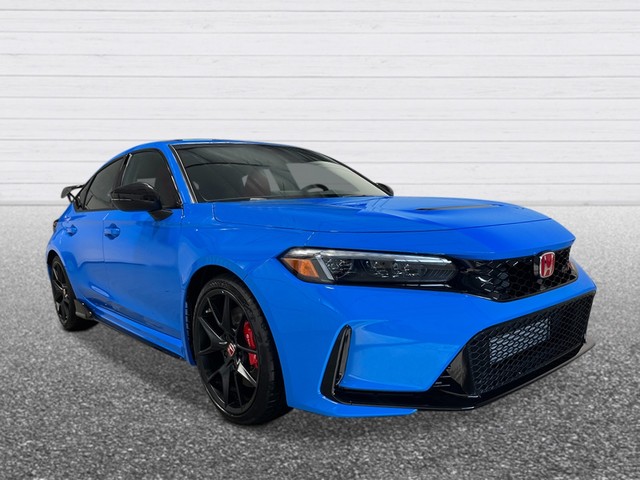 Honda Civic Type R Vehicle Full-screen Gallery Image 09