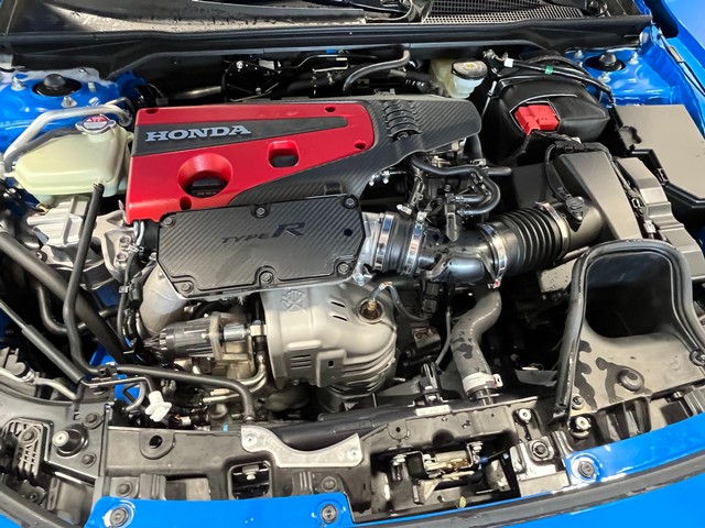 Honda Civic Type R Vehicle Full-screen Gallery Image 12