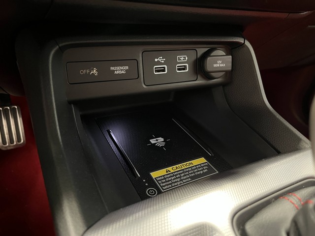 Honda Civic Type R Vehicle Full-screen Gallery Image 19