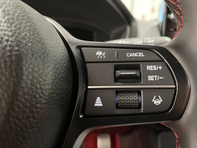 Honda Civic Type R Vehicle Full-screen Gallery Image 21