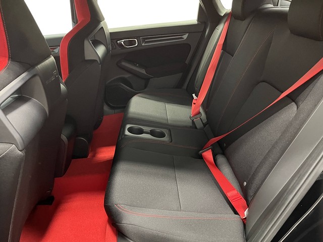 Honda Civic Type R Vehicle Full-screen Gallery Image 26