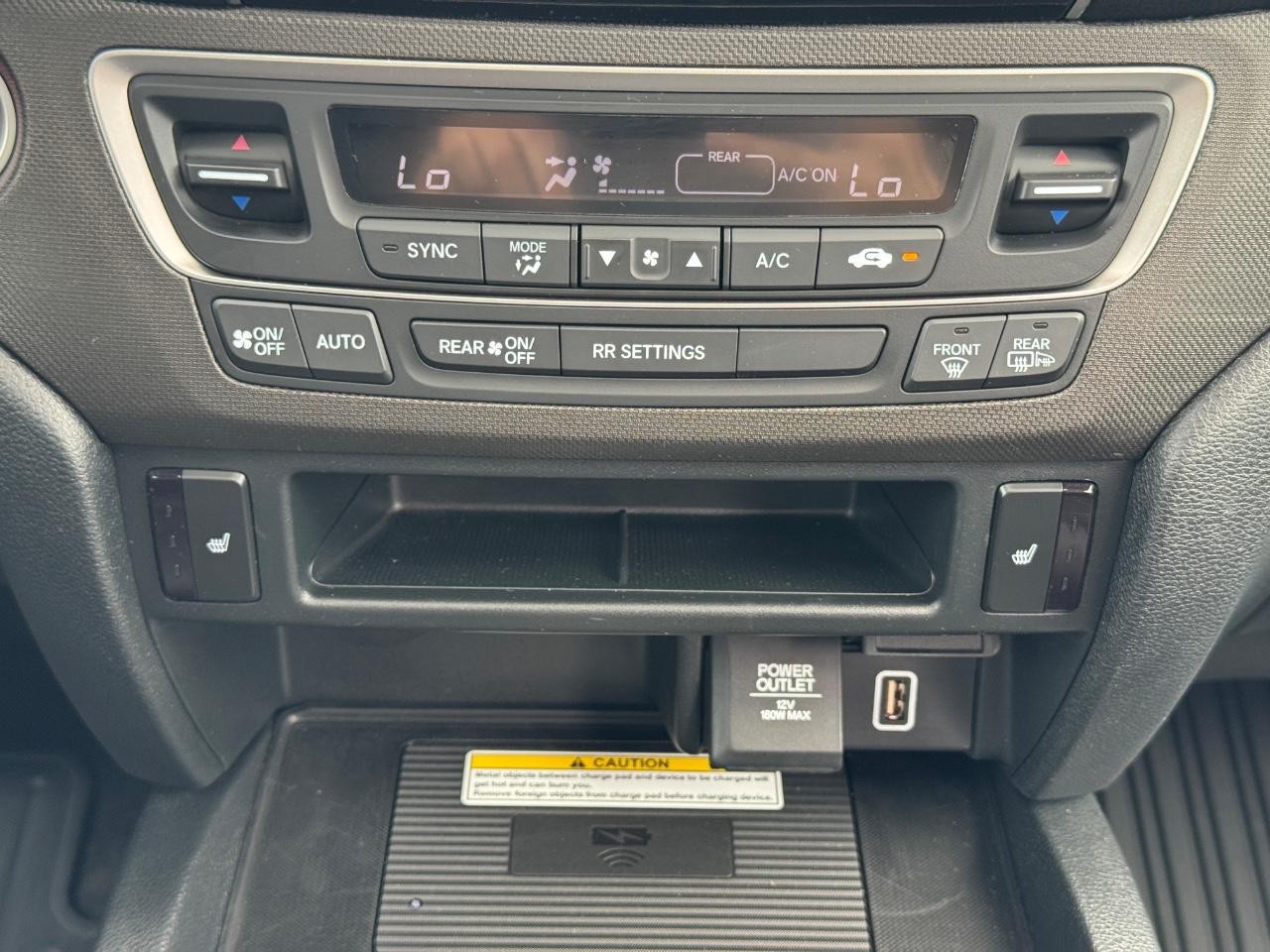 Honda Passport Vehicle Full-screen Gallery Image 15