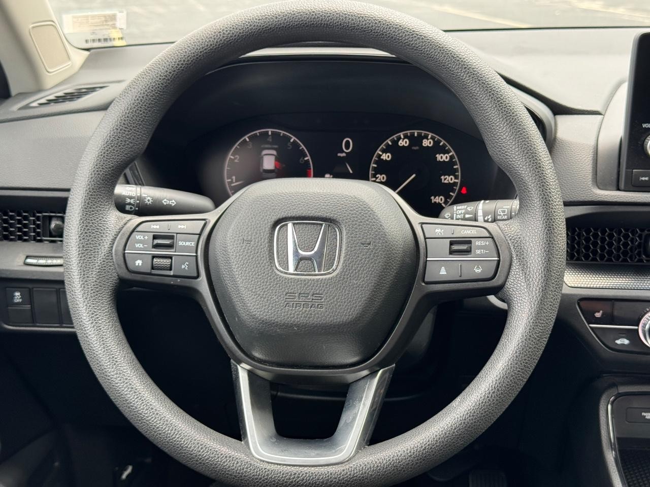 Honda CR-V Vehicle Full-screen Gallery Image 13