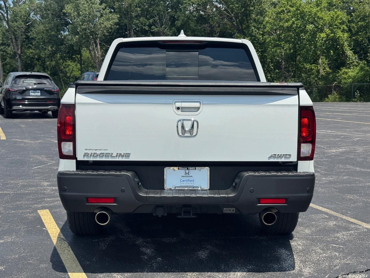 Honda Ridgeline Vehicle Full-screen Gallery Image 06