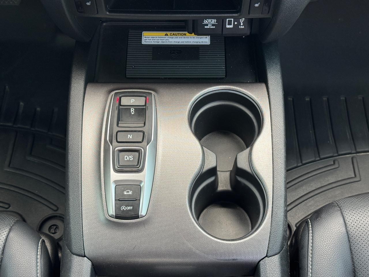 Honda Ridgeline Vehicle Full-screen Gallery Image 16