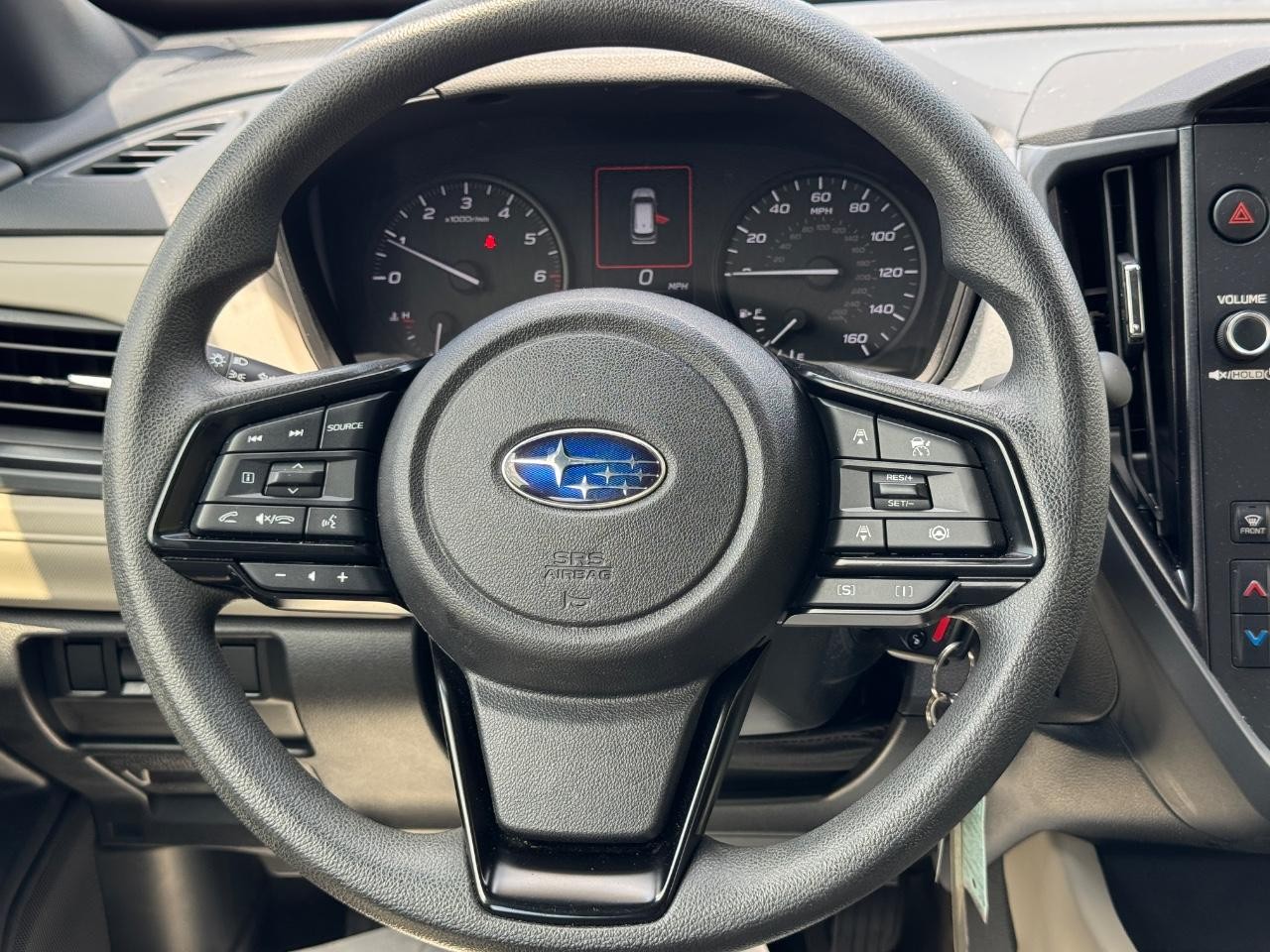 Subaru Forester Vehicle Full-screen Gallery Image 13