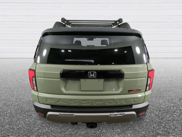 Honda Passport Vehicle Full-screen Gallery Image 05