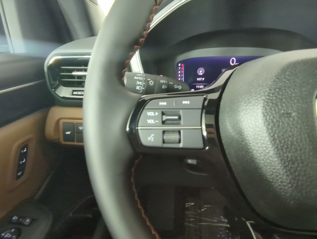 Honda Passport Vehicle Full-screen Gallery Image 16