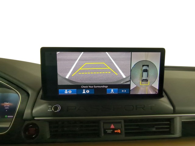Honda Passport Vehicle Full-screen Gallery Image 19
