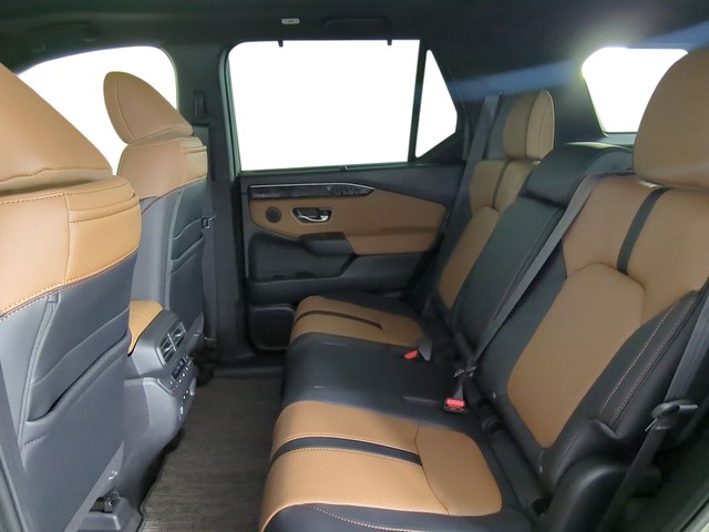Honda Passport Vehicle Full-screen Gallery Image 25