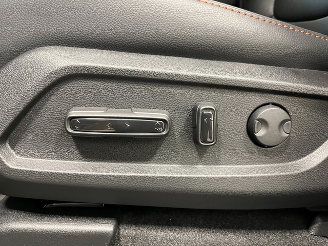 Honda Pilot Vehicle Full-screen Gallery Image 15