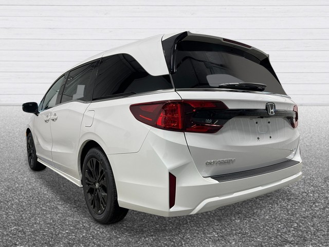 Honda Odyssey Vehicle Full-screen Gallery Image 04