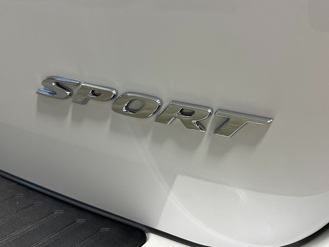 Honda Odyssey Vehicle Full-screen Gallery Image 08