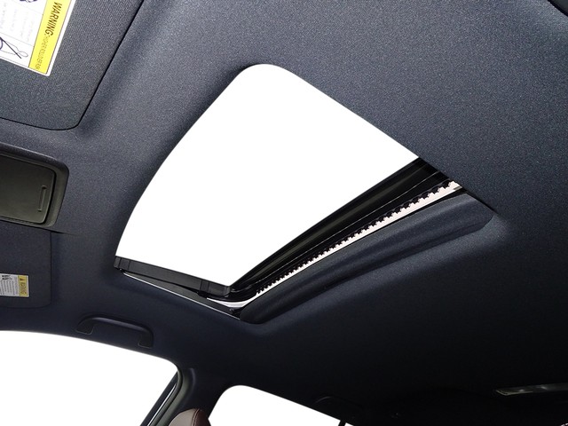Honda Ridgeline Vehicle Full-screen Gallery Image 19