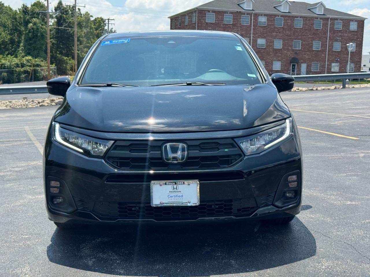 Honda Odyssey Vehicle Full-screen Gallery Image 10