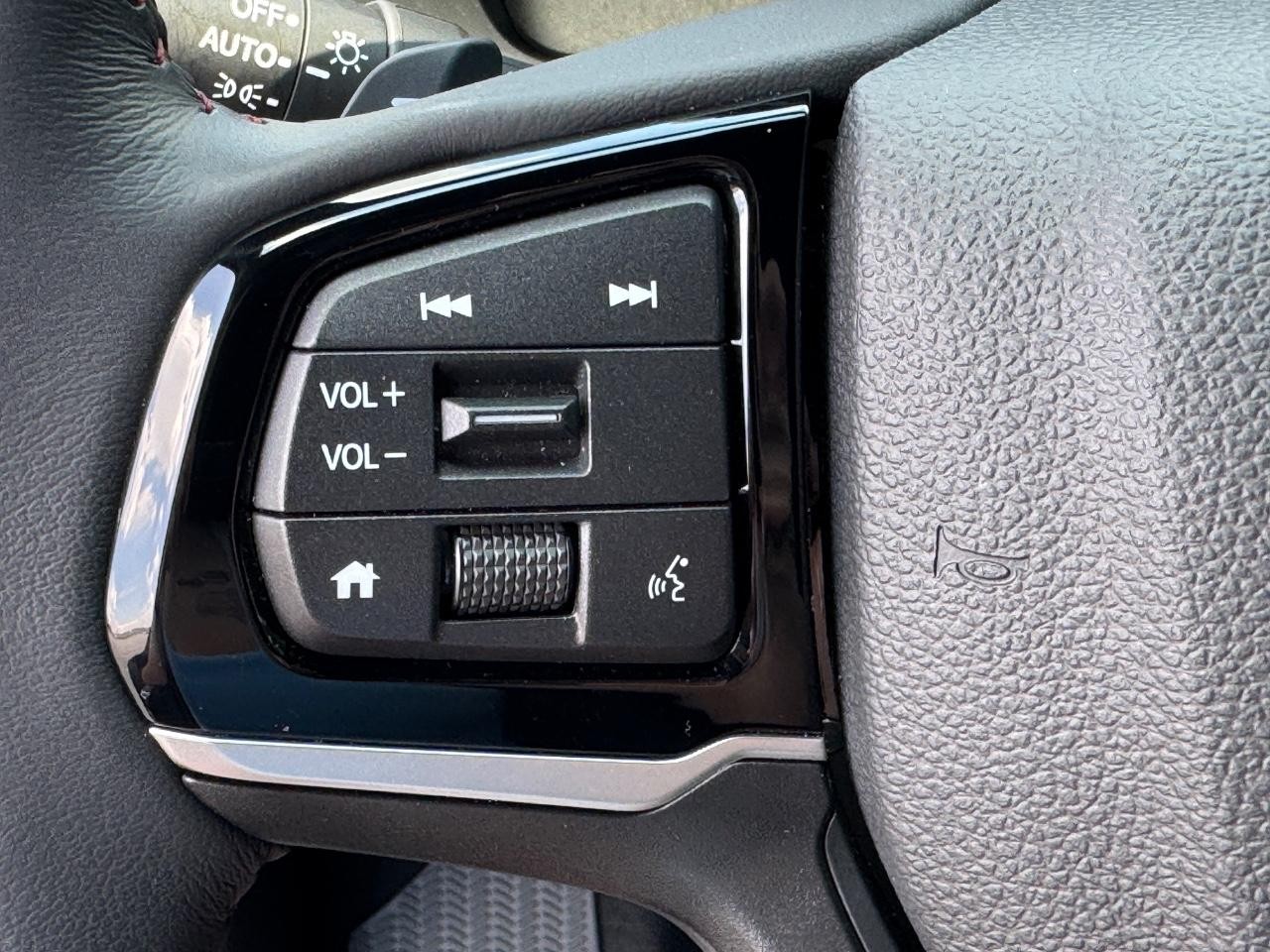 Honda Odyssey Vehicle Full-screen Gallery Image 21