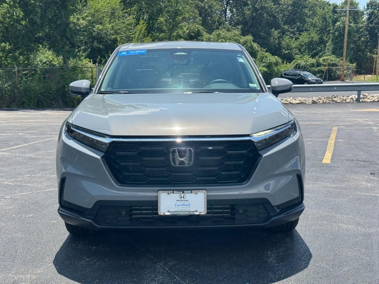 Honda CR-V Vehicle Full-screen Gallery Image 10