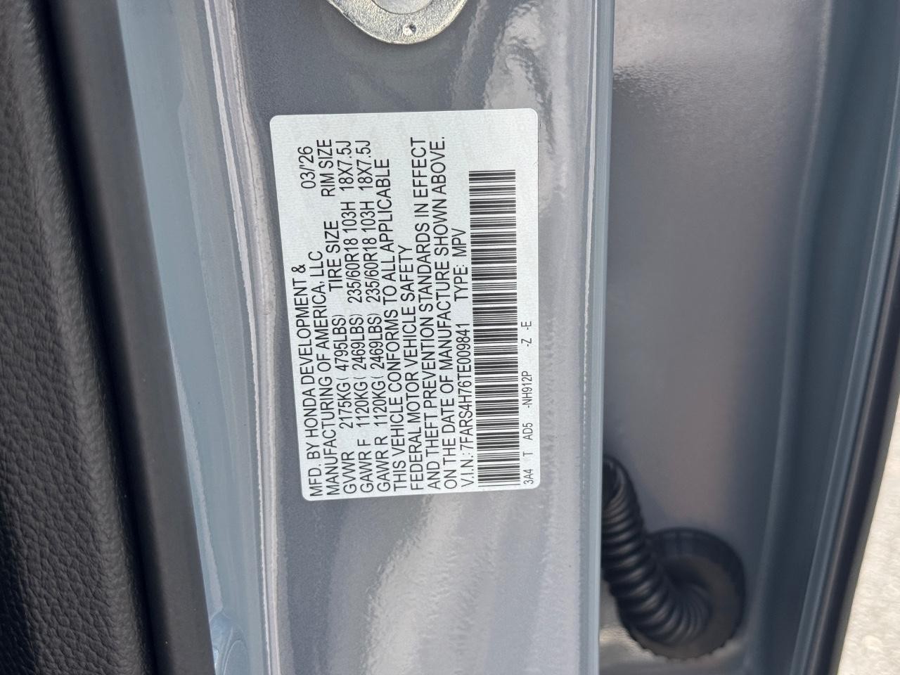 Honda CR-V Vehicle Full-screen Gallery Image 28