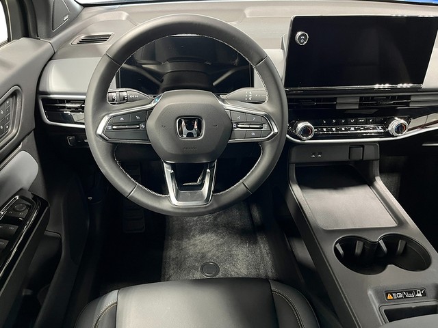 Honda Prologue Vehicle Full-screen Gallery Image 15
