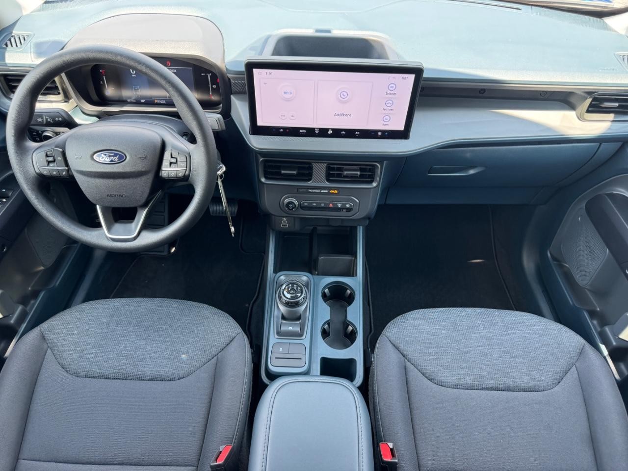 Ford Maverick Vehicle Full-screen Gallery Image 12