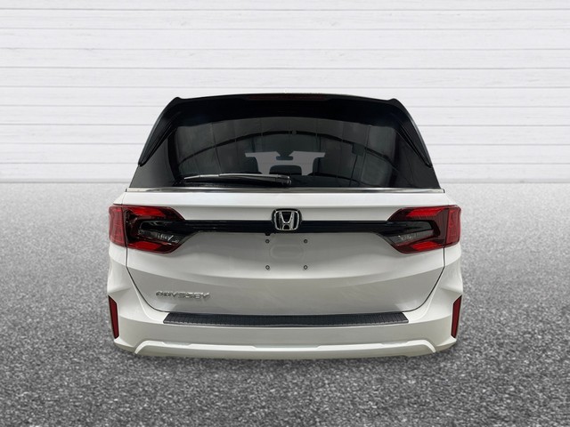 Honda Odyssey Vehicle Full-screen Gallery Image 05