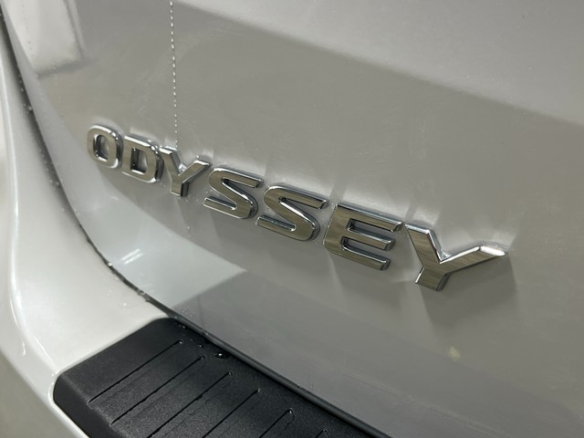Honda Odyssey Vehicle Full-screen Gallery Image 07