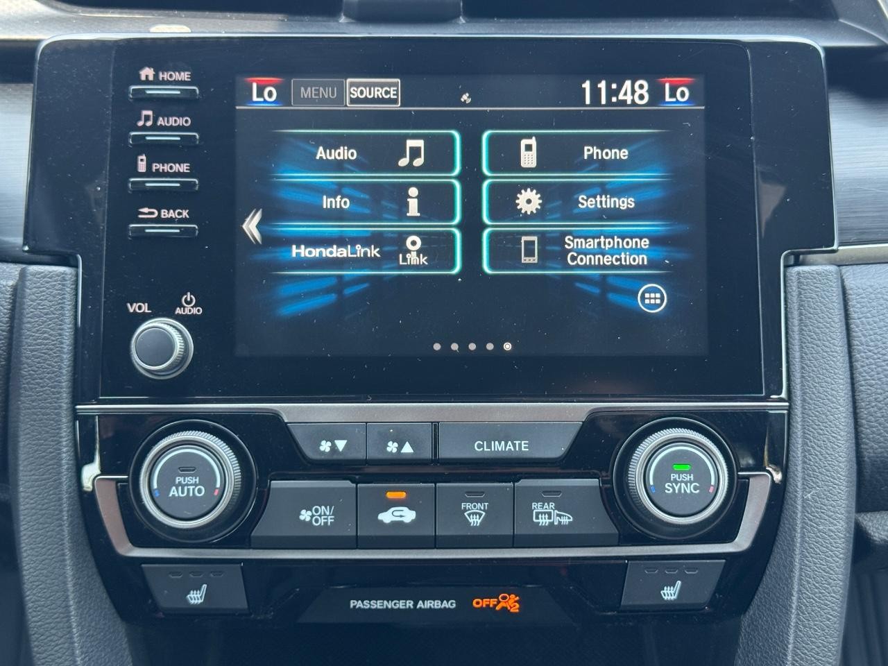 Honda Civic Hatchback Vehicle Full-screen Gallery Image 14